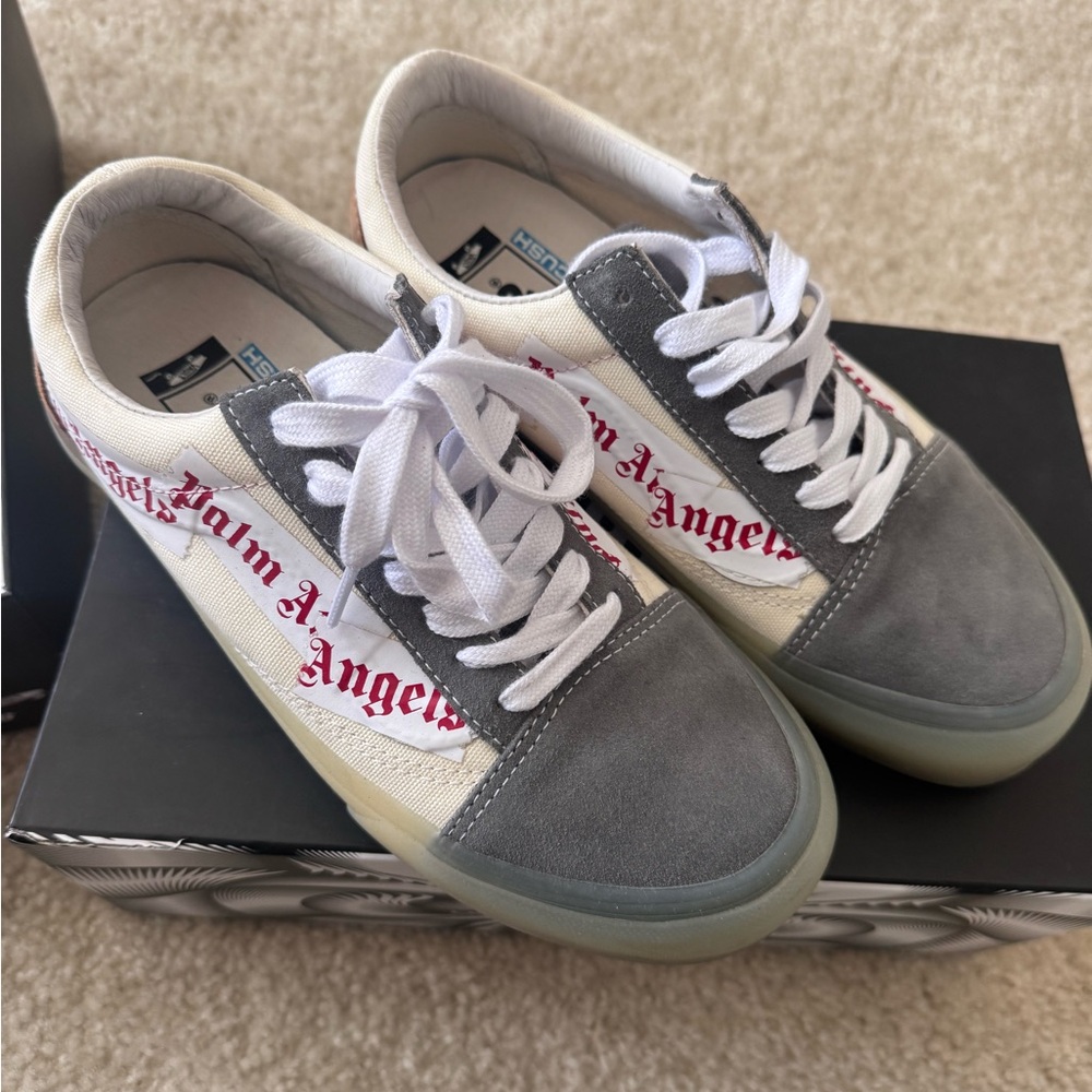 Vans x Palm Angels - US 7.5 - Grey White